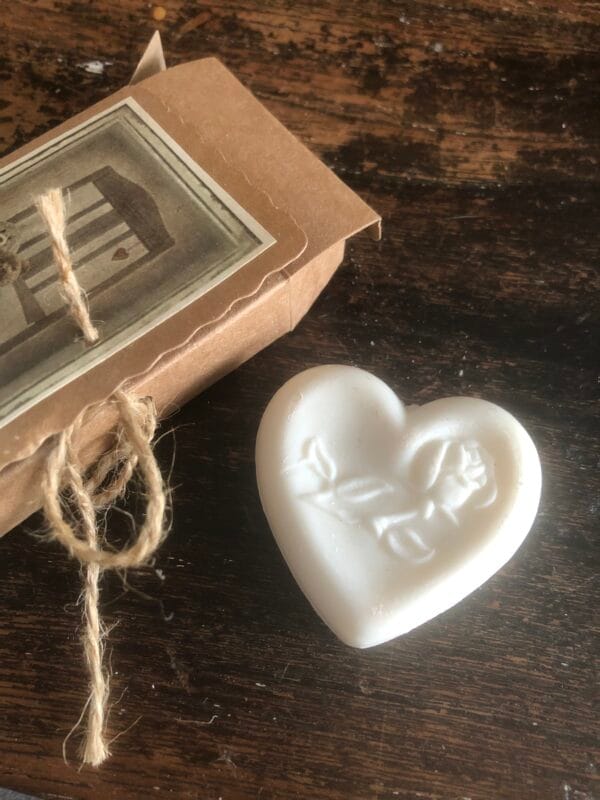 Leuk doosje 🖤 knuffel - Afbeelding 3
