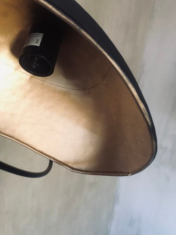 Stoere metalen lamp 🖤🖤 - Afbeelding 3