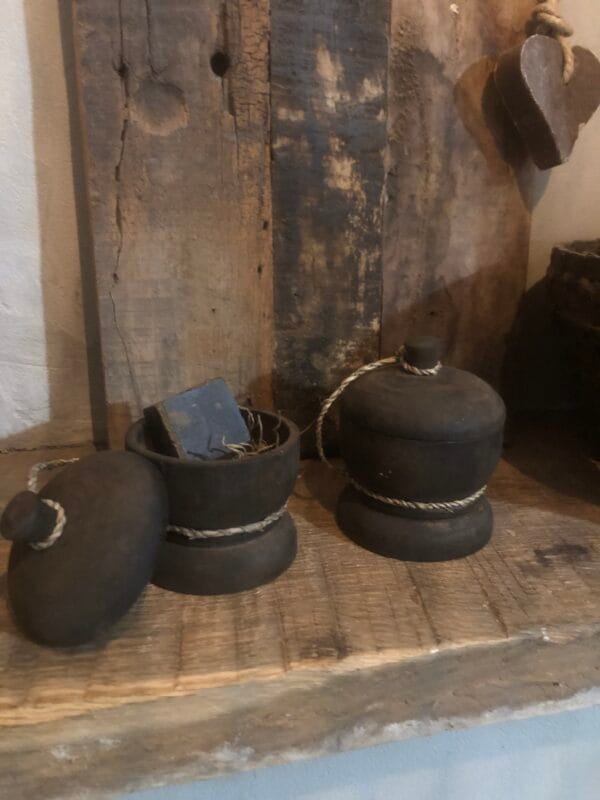 Kleine houten bakjes 🖤🤎
