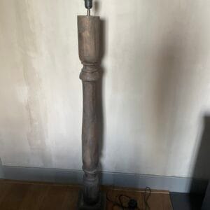 Robuuste lampen voet 🖤