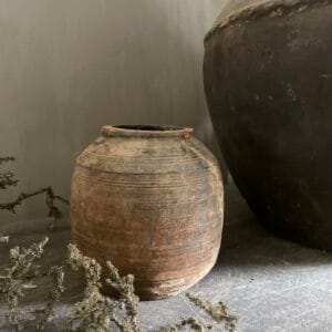 Nepalese pot 40